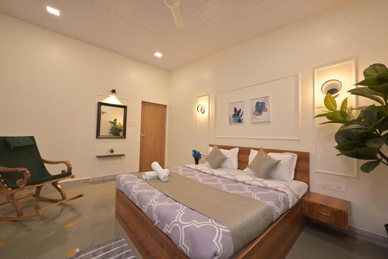 Secret Garden Villa By Tropicana Stays Lonavala Exterior photo
