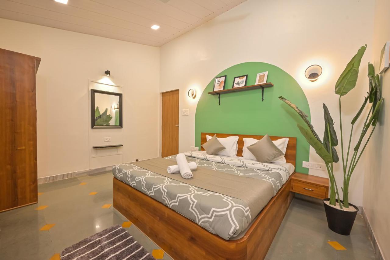 Secret Garden Villa By Tropicana Stays Lonavala Exterior photo